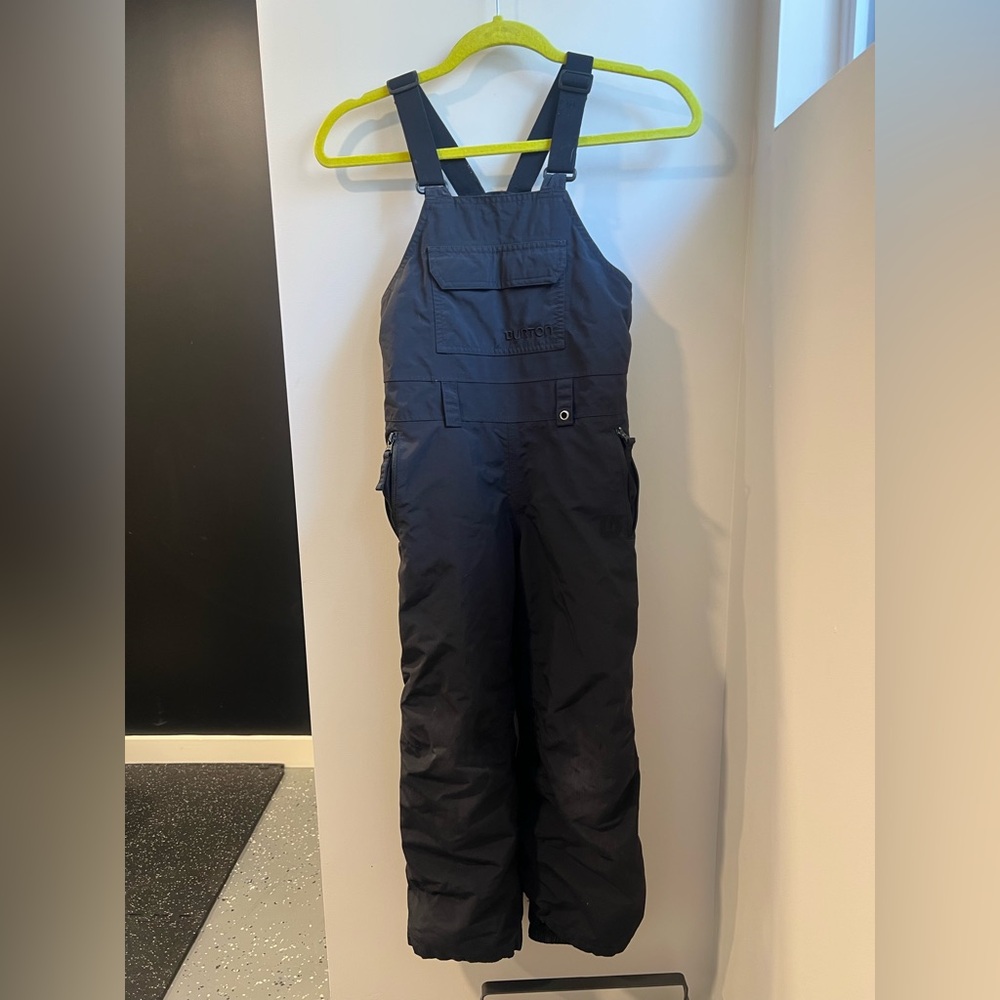 Black Bib Overalls for skiing or snowboarding